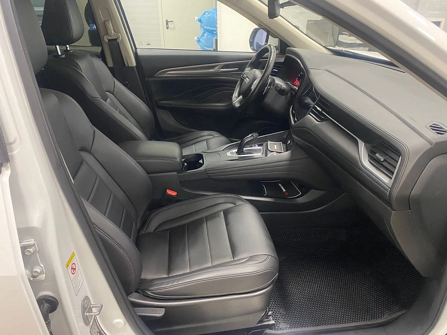 Haval F7, 2020г., передний привод, робот