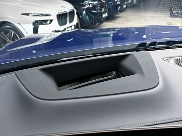 BMW X7, 2023г, полный привод, автомат