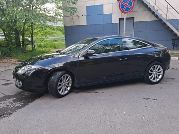 Renault Laguna, 2011г, передний привод, автомат