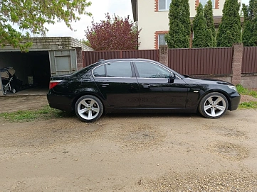 BMW 5 серии, 2007г, задний привод, механика