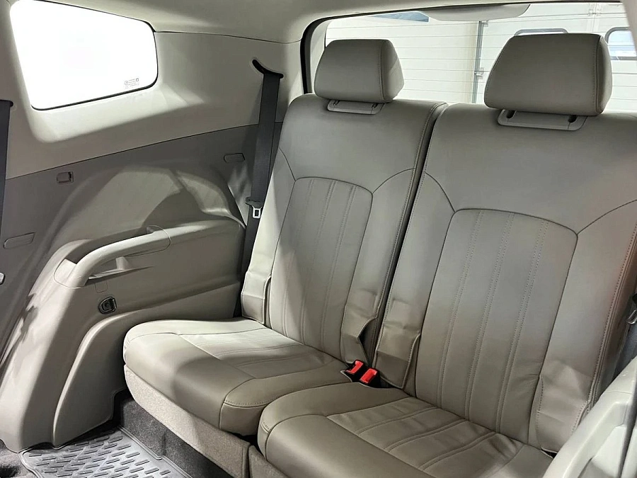 Chevrolet Orlando, 2012г., передний привод, автомат