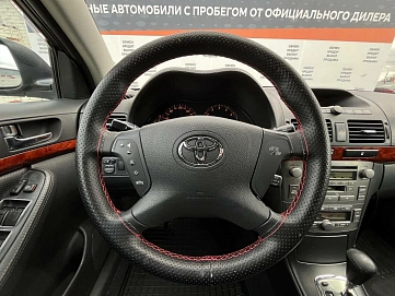 Toyota Avensis, 2005г, передний привод, автомат