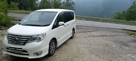 Nissan Serena, 2015г, передний привод, вариатор