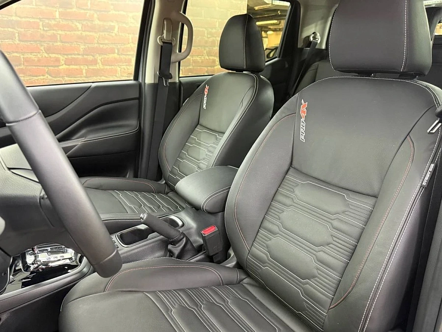 Nissan Navara (Frontier), 2025г., полный привод, автомат