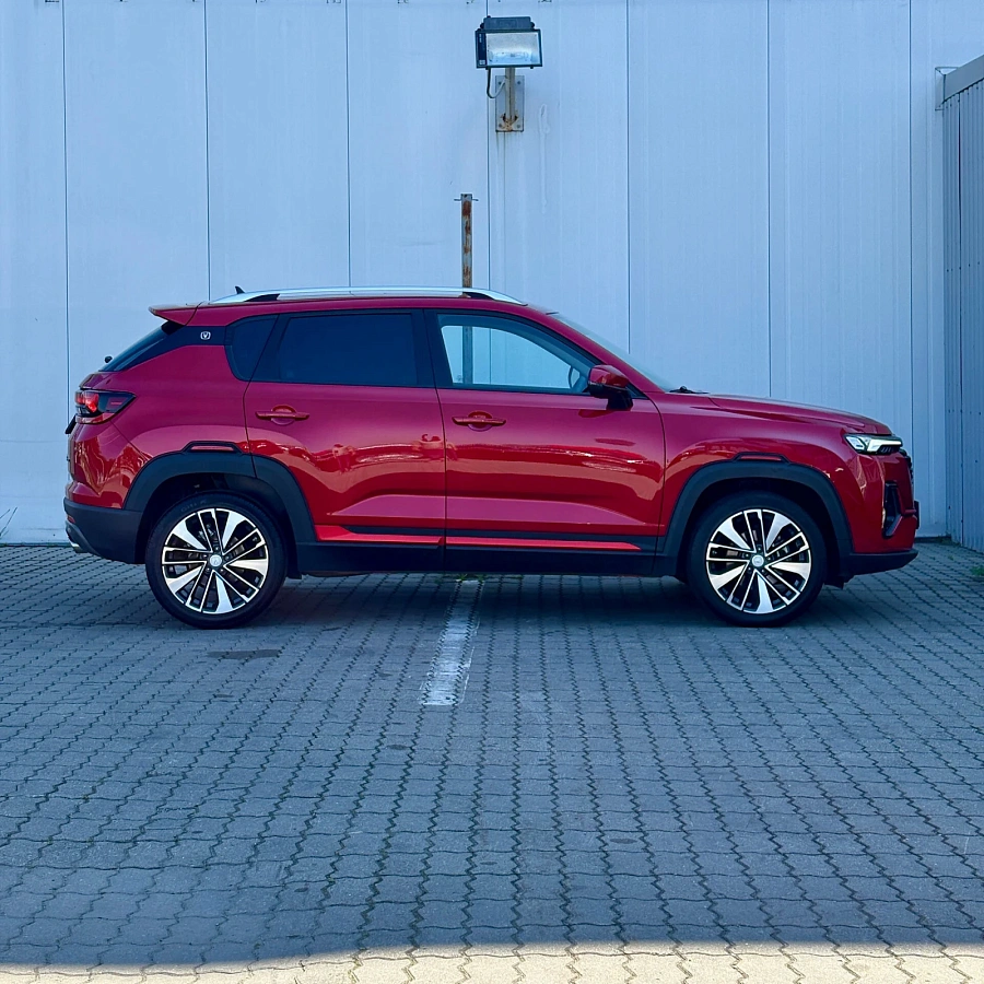 Changan CS35 Plus, 2023г., передний привод, робот