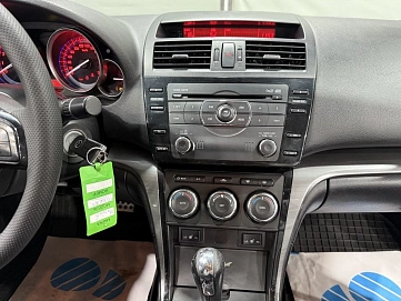 Mazda 6, 2011г, передний привод, автомат