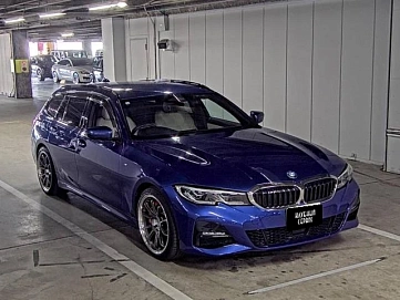 BMW 3 серии, 2021г, полный привод, автомат