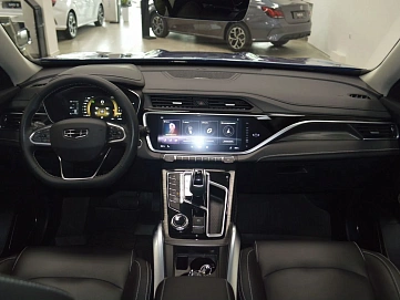Geely Atlas Pro, 2022г, полный привод, робот