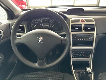 Peugeot 307, 2007г, передний привод, механика