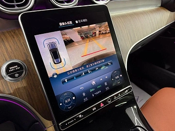 Mercedes-Benz GLC, 2024г, полный привод, автомат