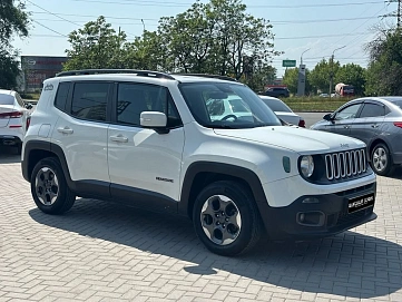 Jeep Renegade, 2018г, передний привод, робот