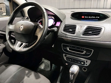 Renault Fluence, 2013г, передний привод, вариатор
