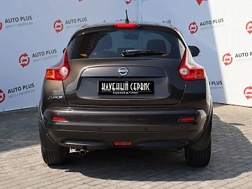 Nissan Juke, 2012г, передний привод, вариатор