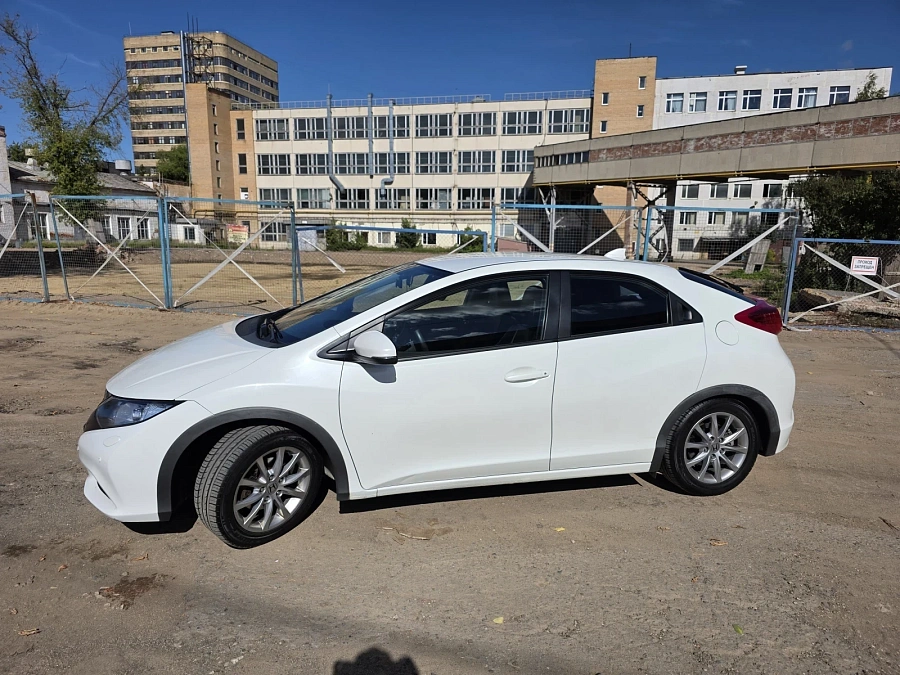 Honda Civic, 2012г., передний привод, механика