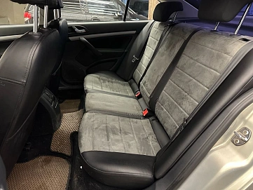 Skoda Octavia, 2012г, передний привод, механика