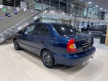 Hyundai Accent, 2008г, передний привод, механика