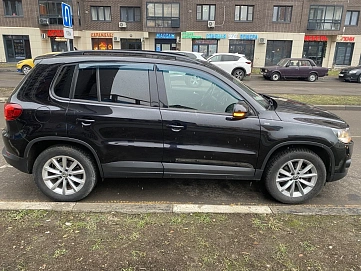 Volkswagen Tiguan, 2015г, передний привод, робот