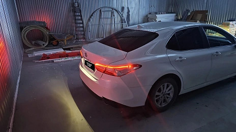 Toyota Camry, 2019г, передний привод, автомат