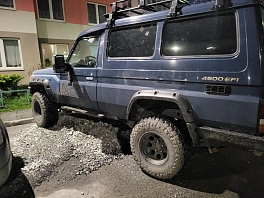 Toyota Land Cruiser, 2006г, полный привод, механика