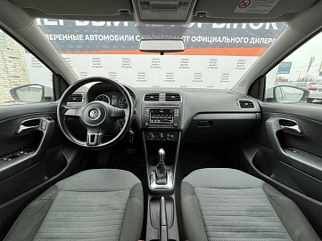 Volkswagen Polo, 2010г, передний привод, автомат
