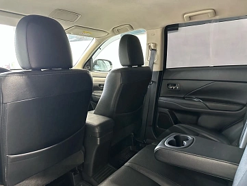 Mitsubishi Outlander, 2015г, полный привод, вариатор