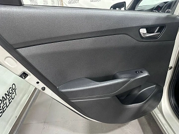 Hyundai Solaris, 2020г, передний привод, автомат