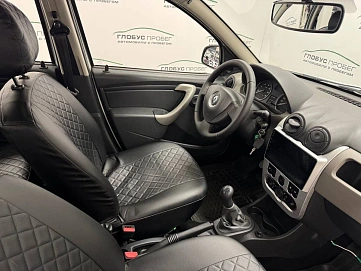 Renault Sandero, 2014г, передний привод, механика