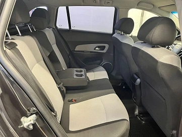 Chevrolet Cruze, 2013г, передний привод, механика