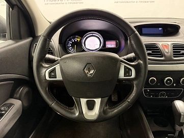 Renault Megane, 2011г, передний привод, автомат