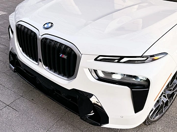 BMW X7, 2025г, полный привод, автомат