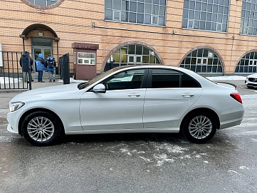 Mercedes-Benz C-Класс, 2016г, задний привод, автомат