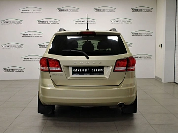 Dodge Journey, 2011г, передний привод, автомат