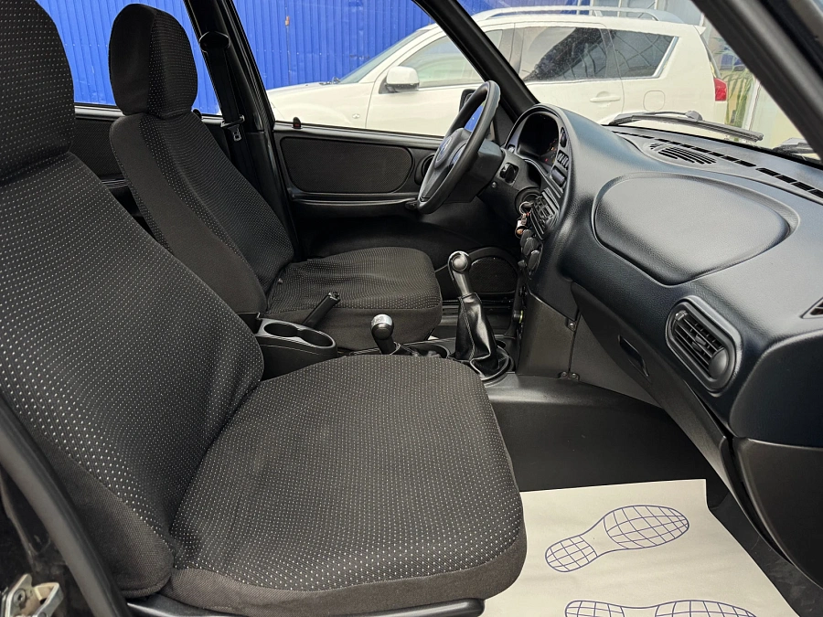 Chevrolet Niva, 2012г., полный привод, механика