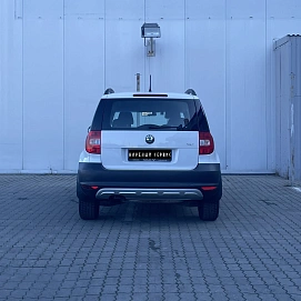 Skoda Yeti, 2011г, передний привод, автомат