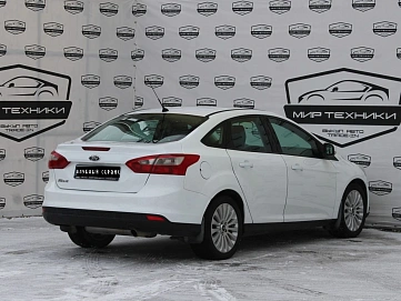Ford Focus, 2012г, передний привод, механика