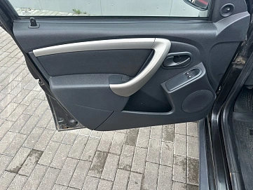 Renault Duster, 2014г, полный привод, механика