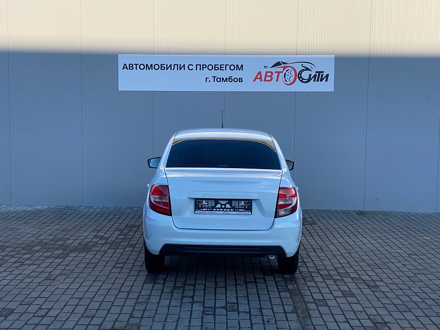 Lada (ВАЗ) Granta, 2023г., передний привод, механика