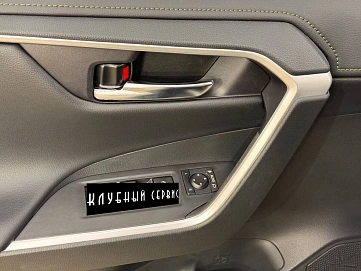 Toyota RAV4, 2025г, полный привод, вариатор