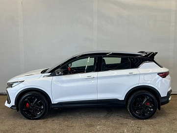 Geely Coolray, 2024г, передний привод, робот
