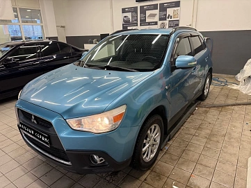 Mitsubishi ASX, 2011г, передний привод, вариатор