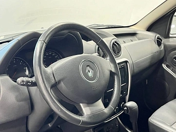 Renault Duster, 2013г, передний привод, автомат