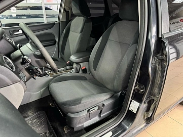 Ford Focus, 2008г, передний привод, механика