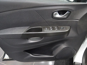 Renault Kaptur, 2021г, передний привод, механика