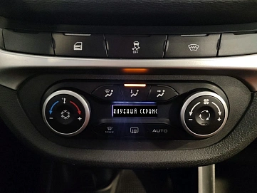 Lada (ВАЗ) Vesta, 2018г, передний привод, механика