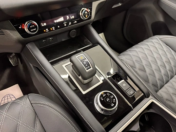 Mitsubishi Outlander, 2023г, полный привод, вариатор