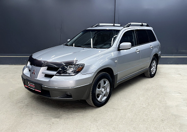 Mitsubishi Outlander, 2003г, передний привод, автомат