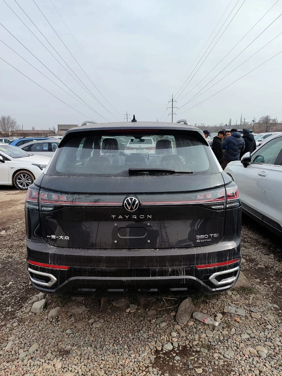Volkswagen Tayron, 2024г., полный привод, робот