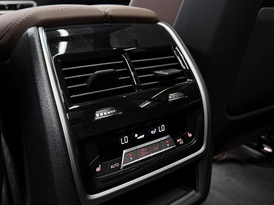 BMW X7, 2023г., полный привод, автомат