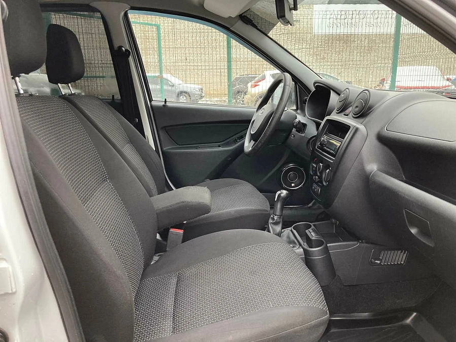 Lada (ВАЗ) Granta, 2012г., передний привод, механика