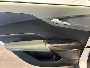 Changan Lamore, 2023г, передний привод, автомат